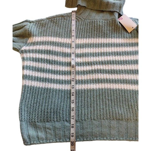 So Sweater Womens XS Cropped Textured Turtleneck Long Sleeve - Picture 4 of 11
